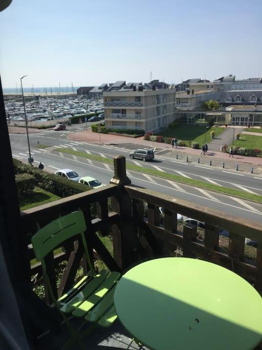 Les Embruns - Le Balcon - 2Eme Etage Appartement Deauville Buitenkant foto